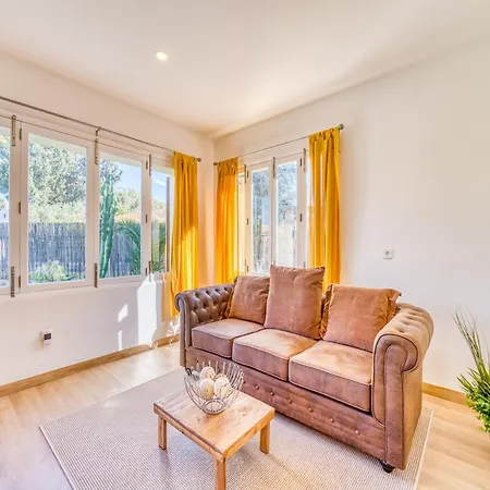 Сasa de vacaciones Holiday Home In Alcudia With Pool & Beach Views Alcúdia